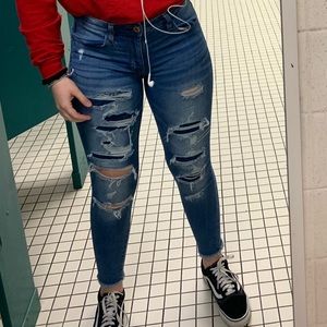 American eagle ripped jeans